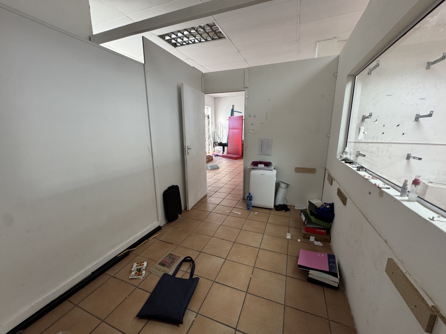 To Let commercial Property for Rent in Parklands Western Cape